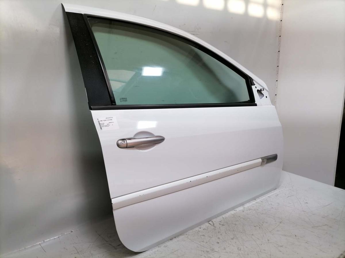 Renault Clio 3 original T&uuml;r vorn rechts OV369 Wei&szlig; 3-T&uuml;rer Rohbau Bj.2009